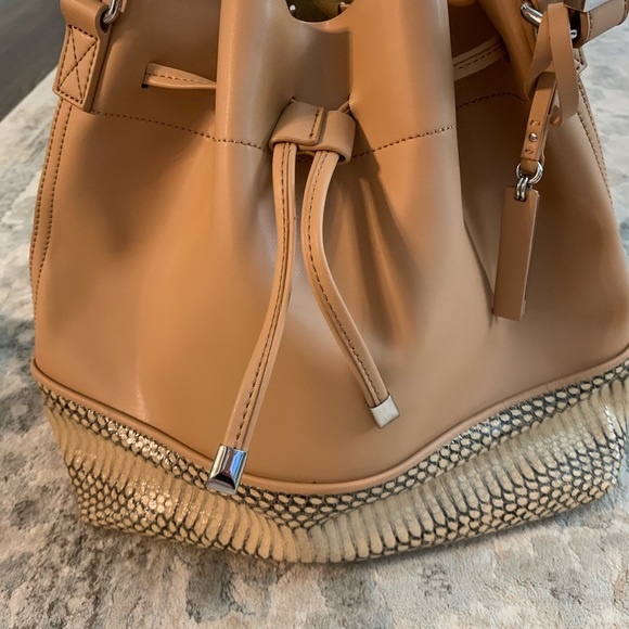 Vince Camuto Leila Drawstring Bucket Bag - Picture 3 of 4